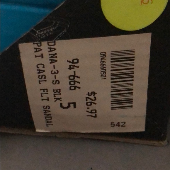 Shiekh sandals never worn - Picture 2 of 2